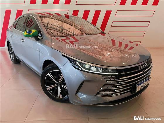 BYD KING 1.5 DM-I PHEV GL AUTOMÁTICO BYD KING 1.5 DM-I PHEV GL AUTOMÁTICO